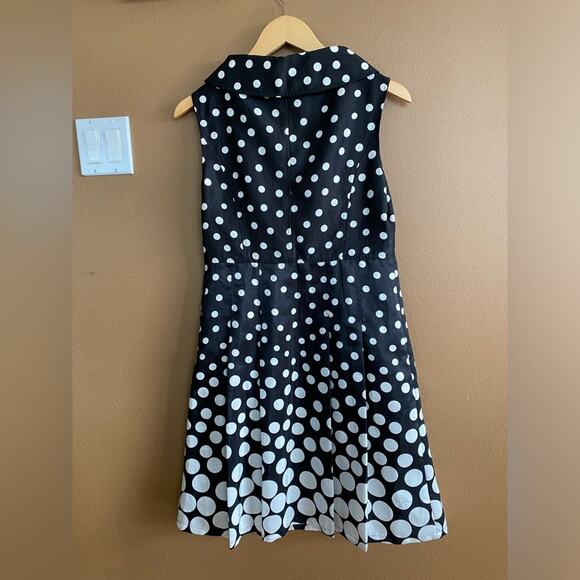 V-Grass Dress Polka Dot Sleeveless with Collar Black and White Lined Size 6 - Picture 2 of 5